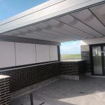 Pérgola y toldos verticales en Valdemoro